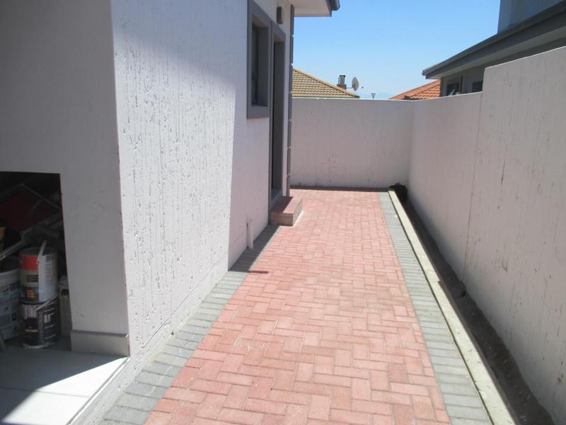 3 Bedroom Property for Sale in Dana Bay Western Cape